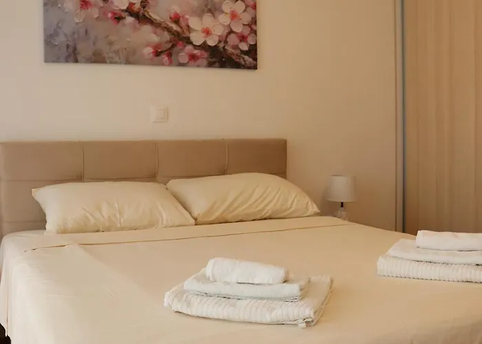 Enstay Апартаменти *